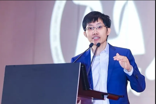 Liang Wenfeng: The man who told capital to wait...